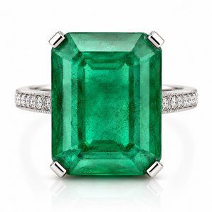 950 Platinum Emerald & Diamond Ring